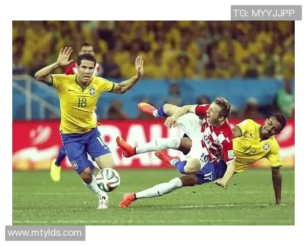 世界杯经典对决重温巴西与克罗地亚的精彩较量回顾